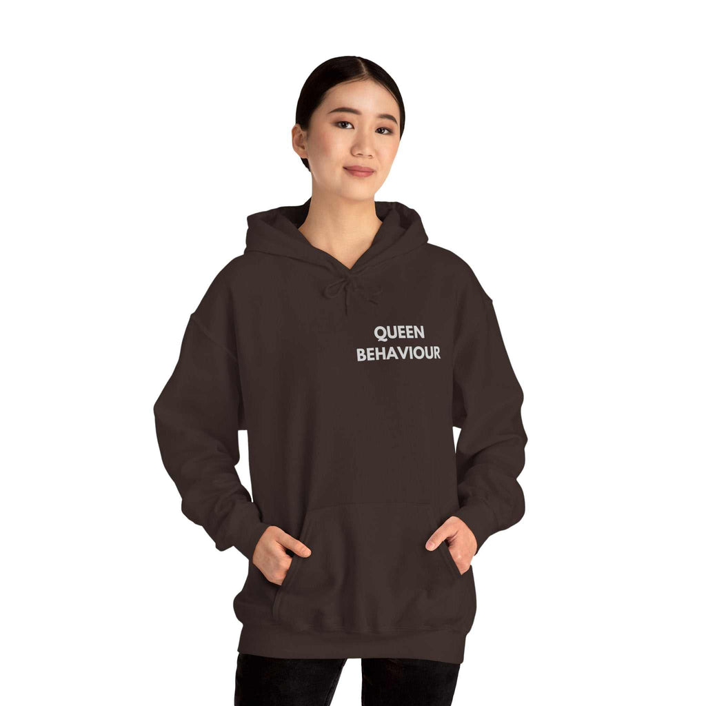 Hoodie ''Queen Behaviour'' Quote — Minimalist Feminist Graphic Pullover