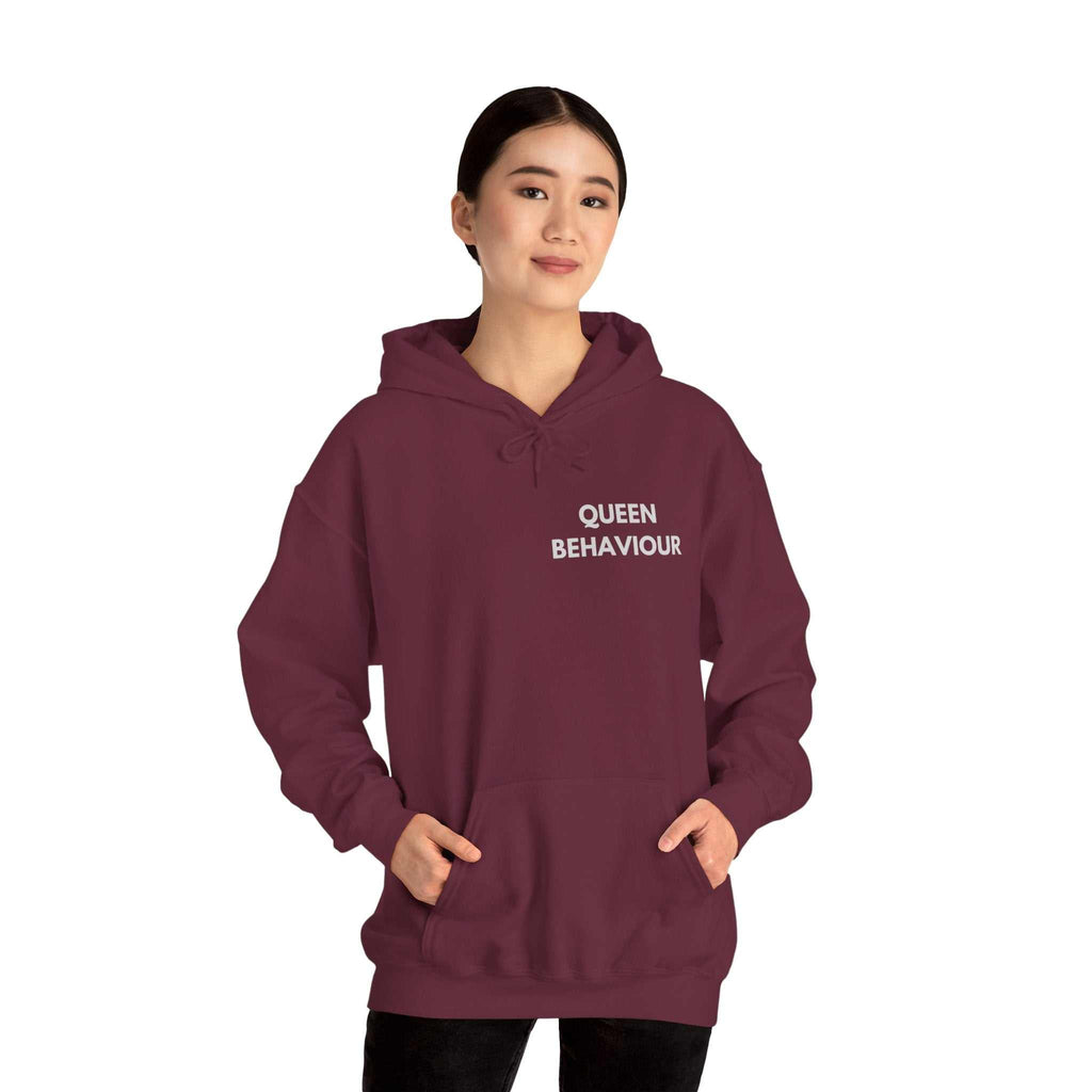 Hoodie ''Queen Behaviour'' Quote — Minimalist Feminist Graphic Pullover